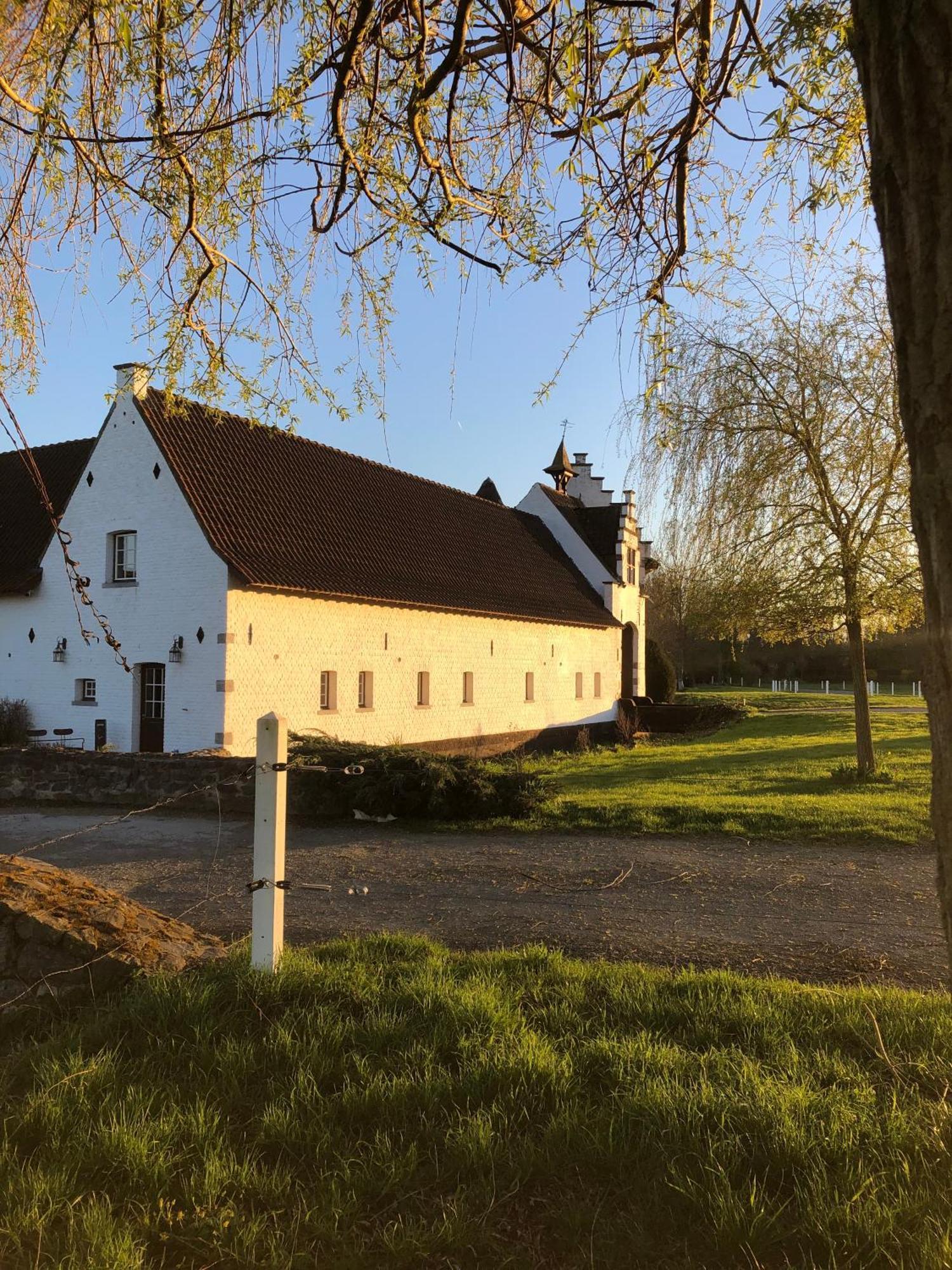 Ferme Delgueule Hotel ตูร์แน ภายนอก รูปภาพ